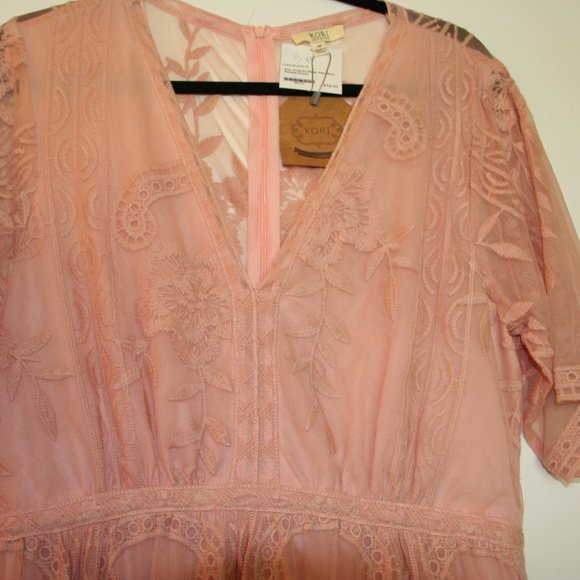 Kori America Blush Pink Maxi Romper/Dress With Floral Lace Overlay size M - Picture 4 of 4